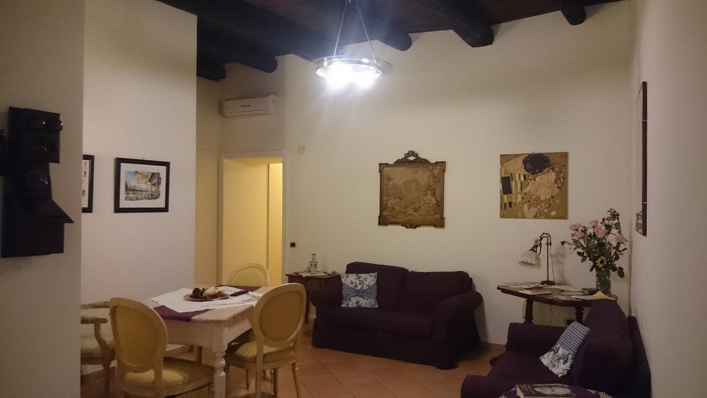 Amalfitani Salerno Centro Acomodação com café da manhã Exterior foto